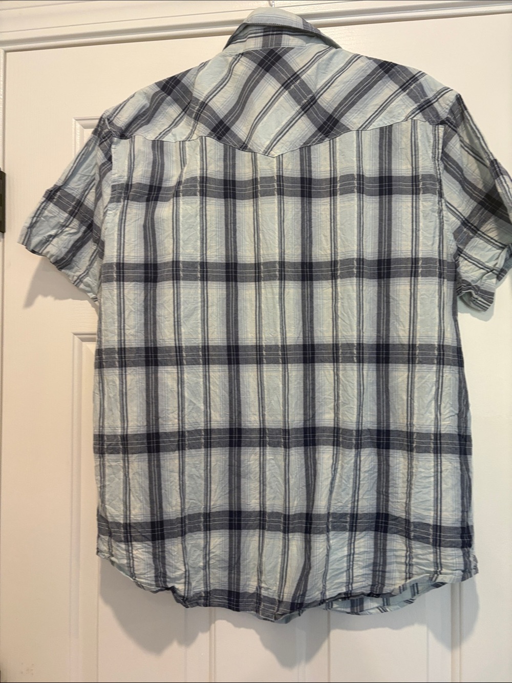 Lucky Brand Men’s Light Blue and Navy Plaid Button-Down Shirt - Picture 5 of 5